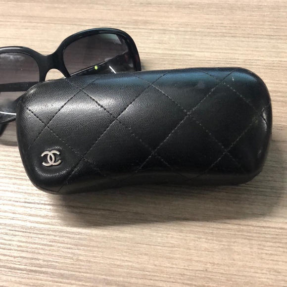 Chanel glasses - Picture 8 of 8